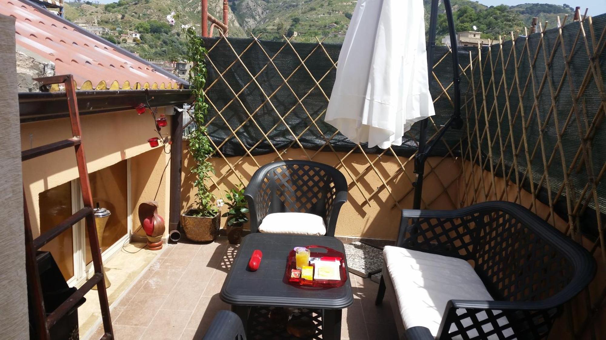 Romantico Monolocale Veranda Privata Vista Mare Reggio di Calabria Kültér fotó